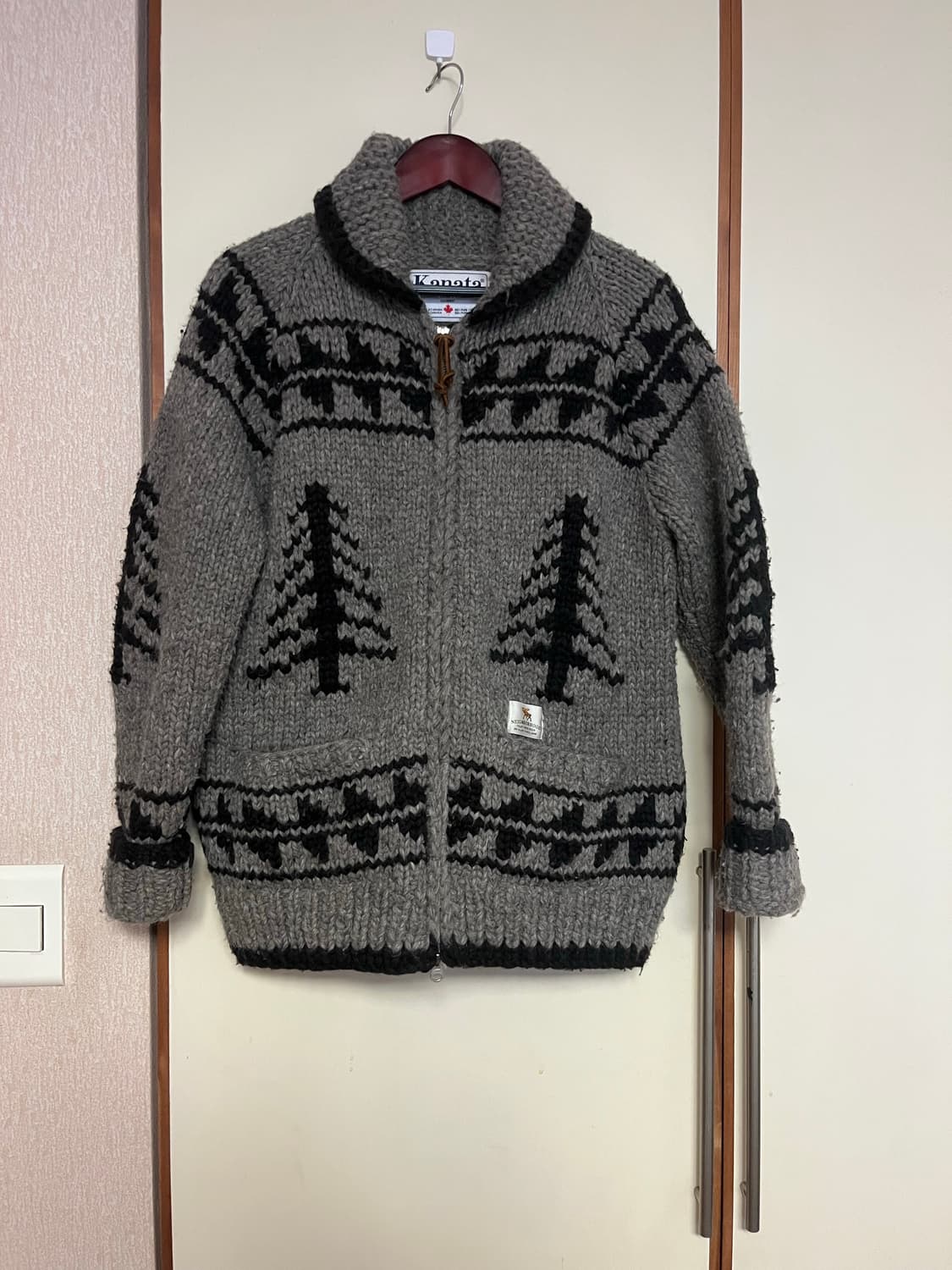 네이버후드 카나타 코위찬 니트 상품이미지1