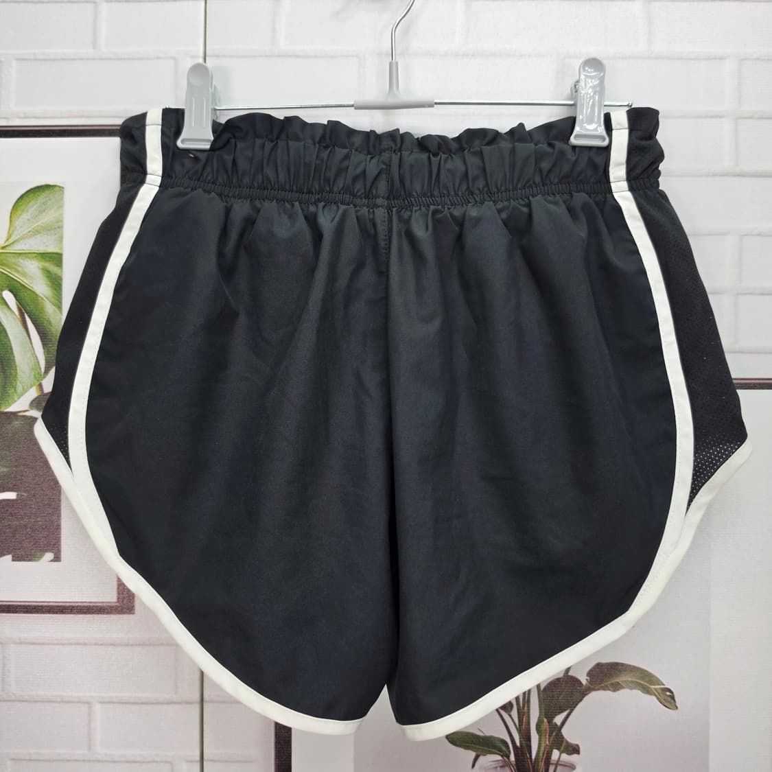 나이키 여성 드라이핏 러닝 숏팬츠 반바지 S사이즈 26~28인치 상품이미지5