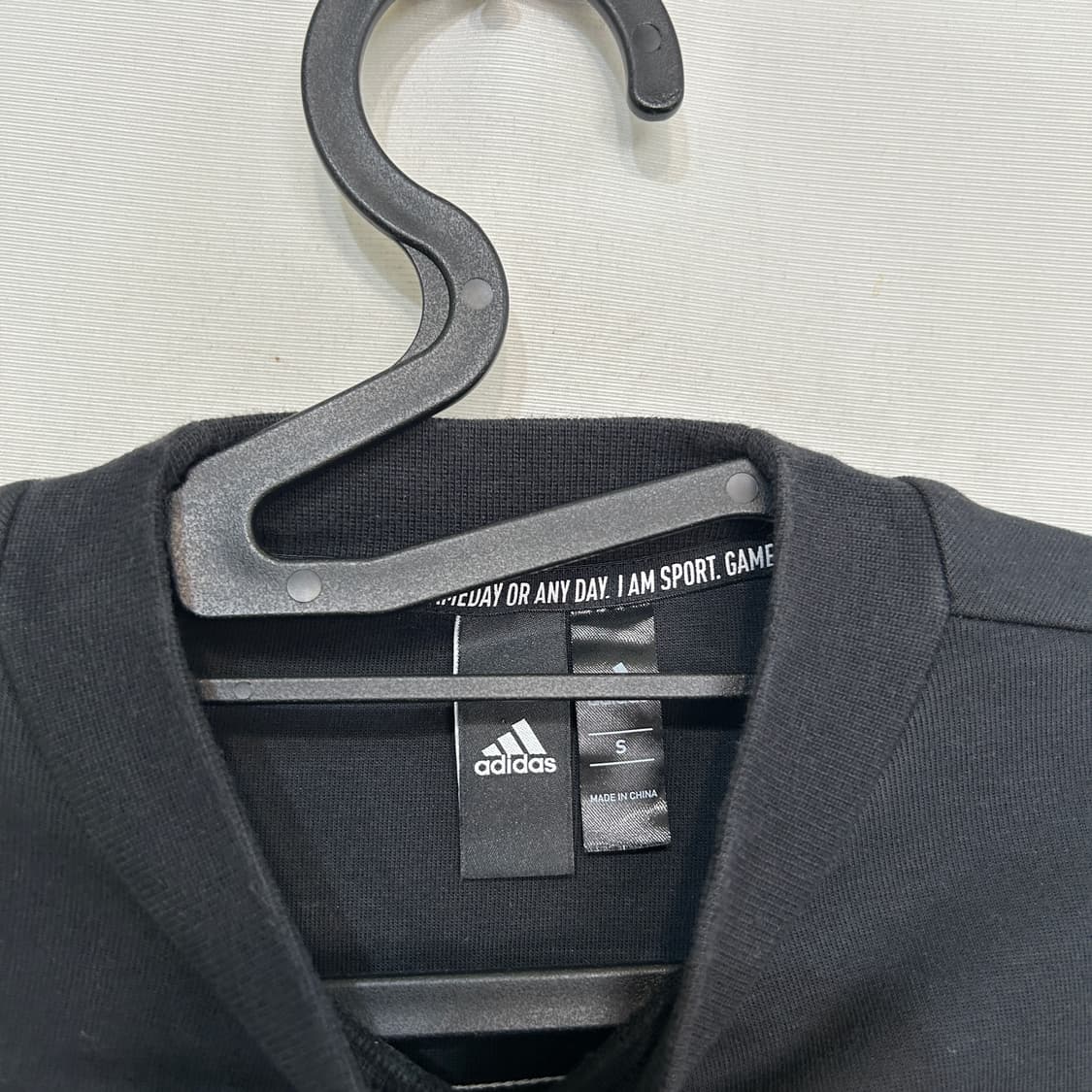 아디다스 센터로고 맨투맨 90 남녀공용 상품이미지2