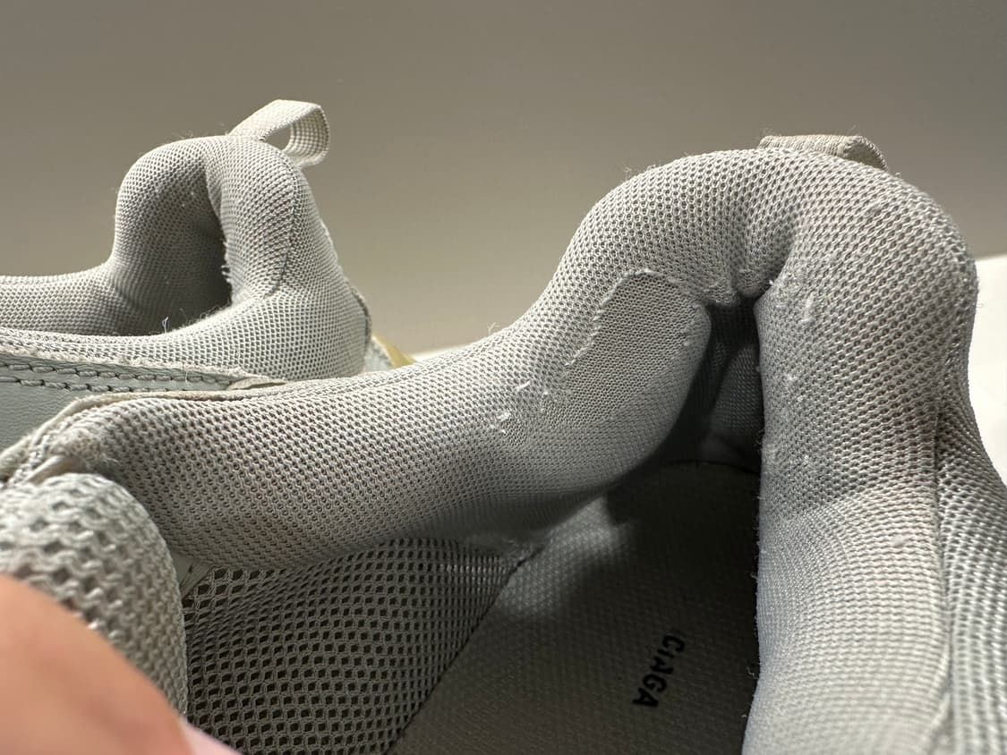 발렌시아가 트리플S 저렴하게 판매합니다 상품이미지3