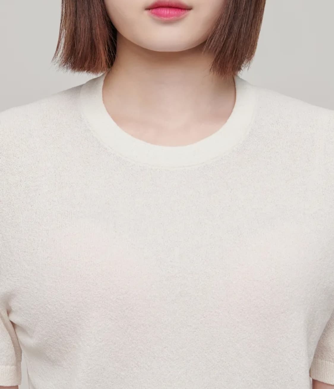 (새상품) 무신사스탠다드 크레이프 크루넥 반팔 니트 상품이미지3