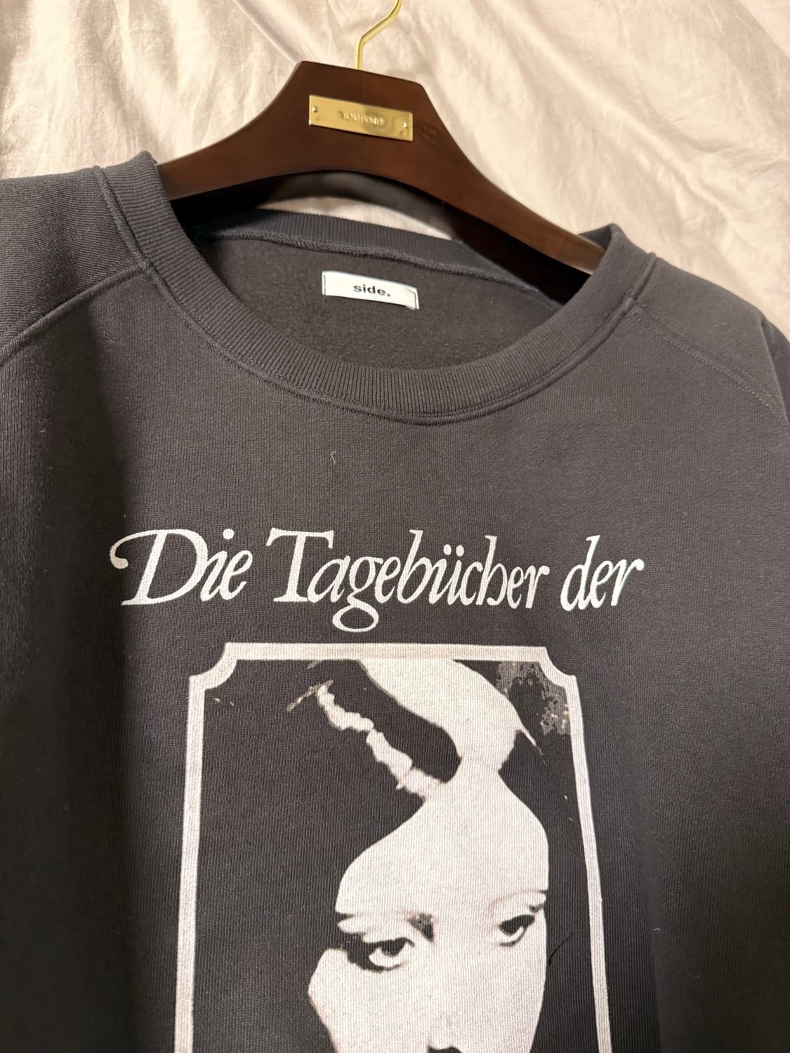 Side service 스웻셔츠 상품이미지3