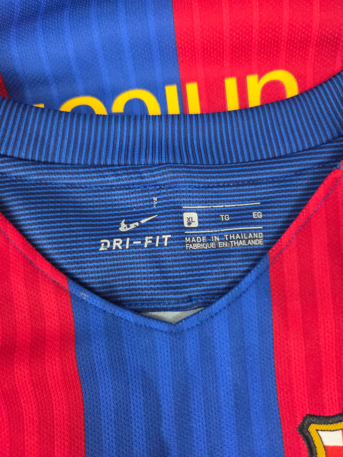 나이키 FC 바르셀로나 노마킹 16-17 홈 유니폼 상품이미지6