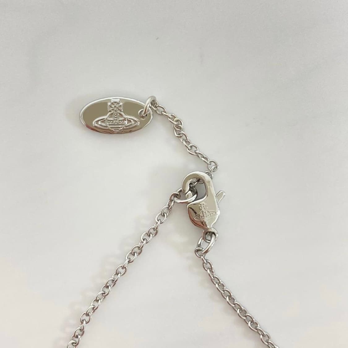 비비안웨스트우드 화이트 크리스탈 3d orb 체인 펜던트 목걸이 상품이미지5