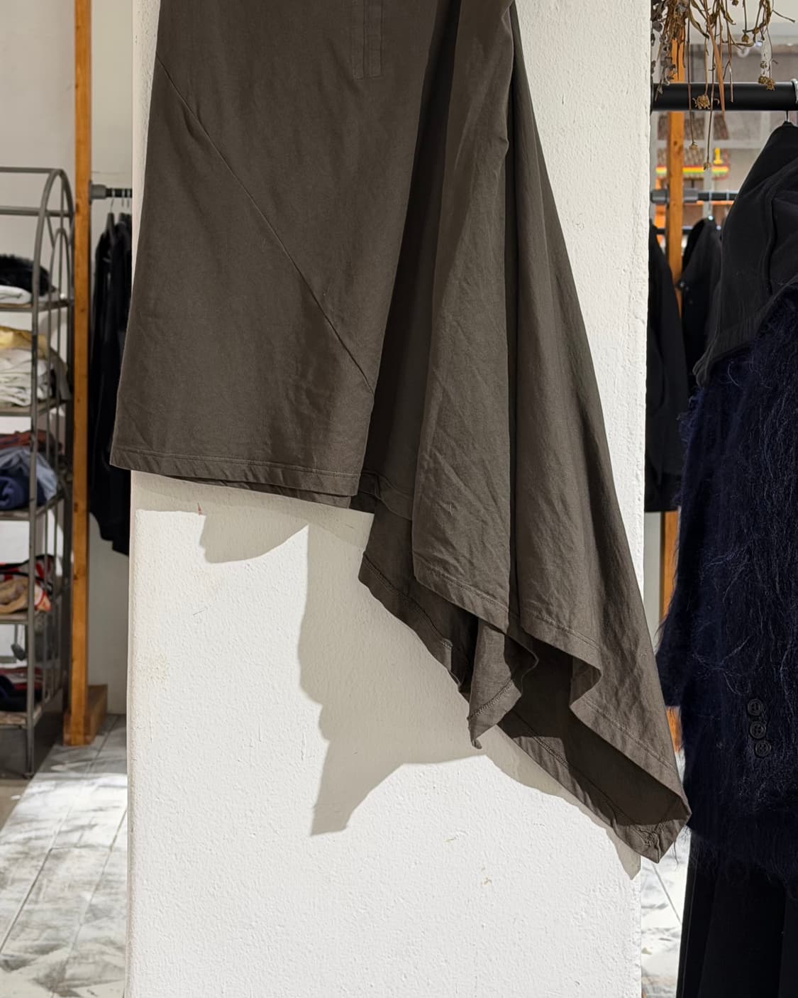 릭오웬스 카키 코튼 언발란스 스커트 상품이미지6