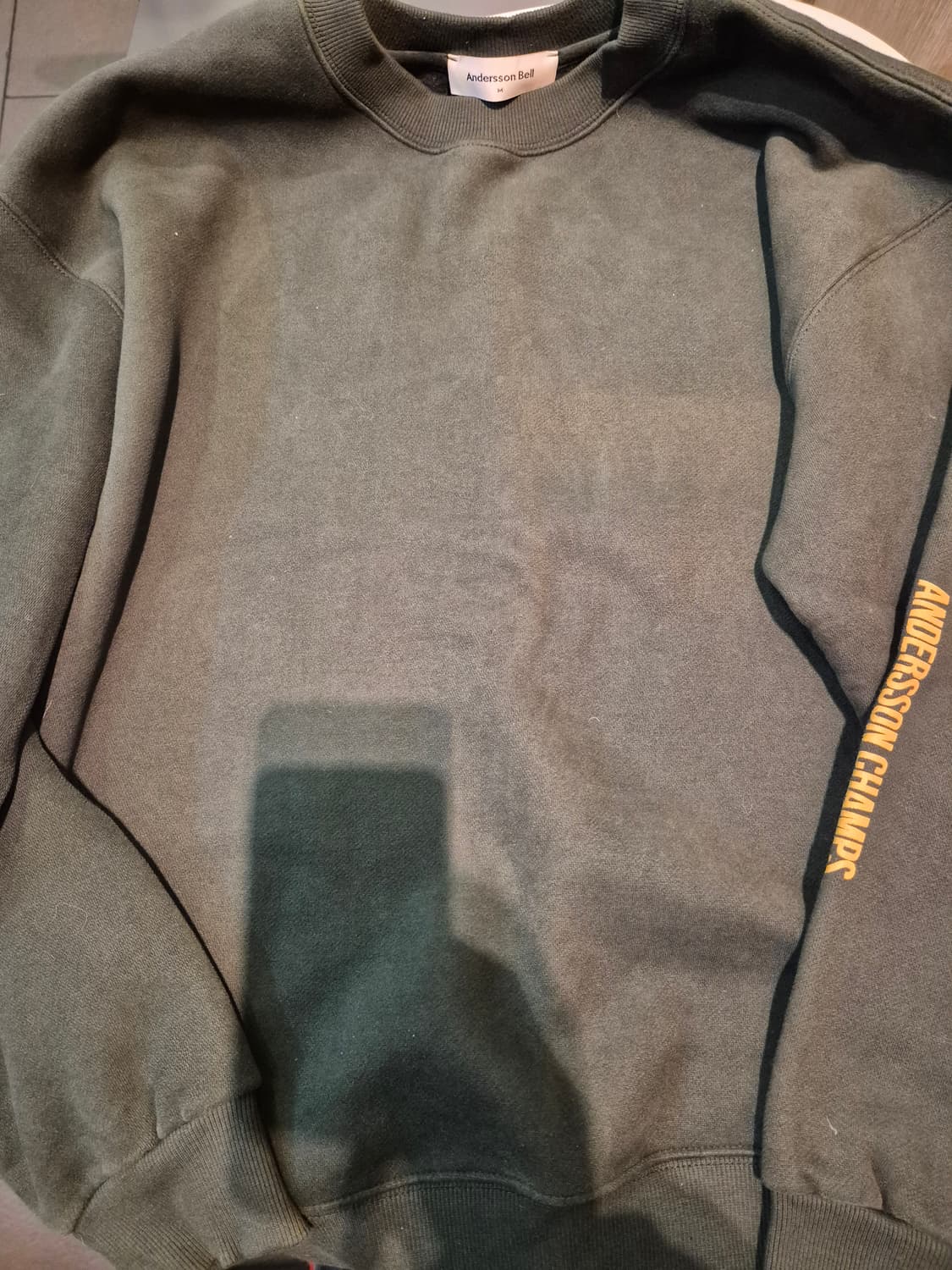 앤더슨벨 맨투맨 M
판매합니다 상품이미지2