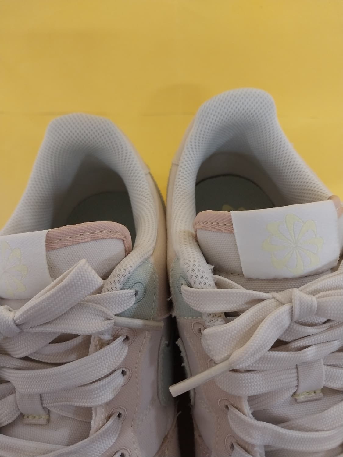 남성 나이키 에어포스1 로우 파스텔 운동화 (265) 상품이미지5