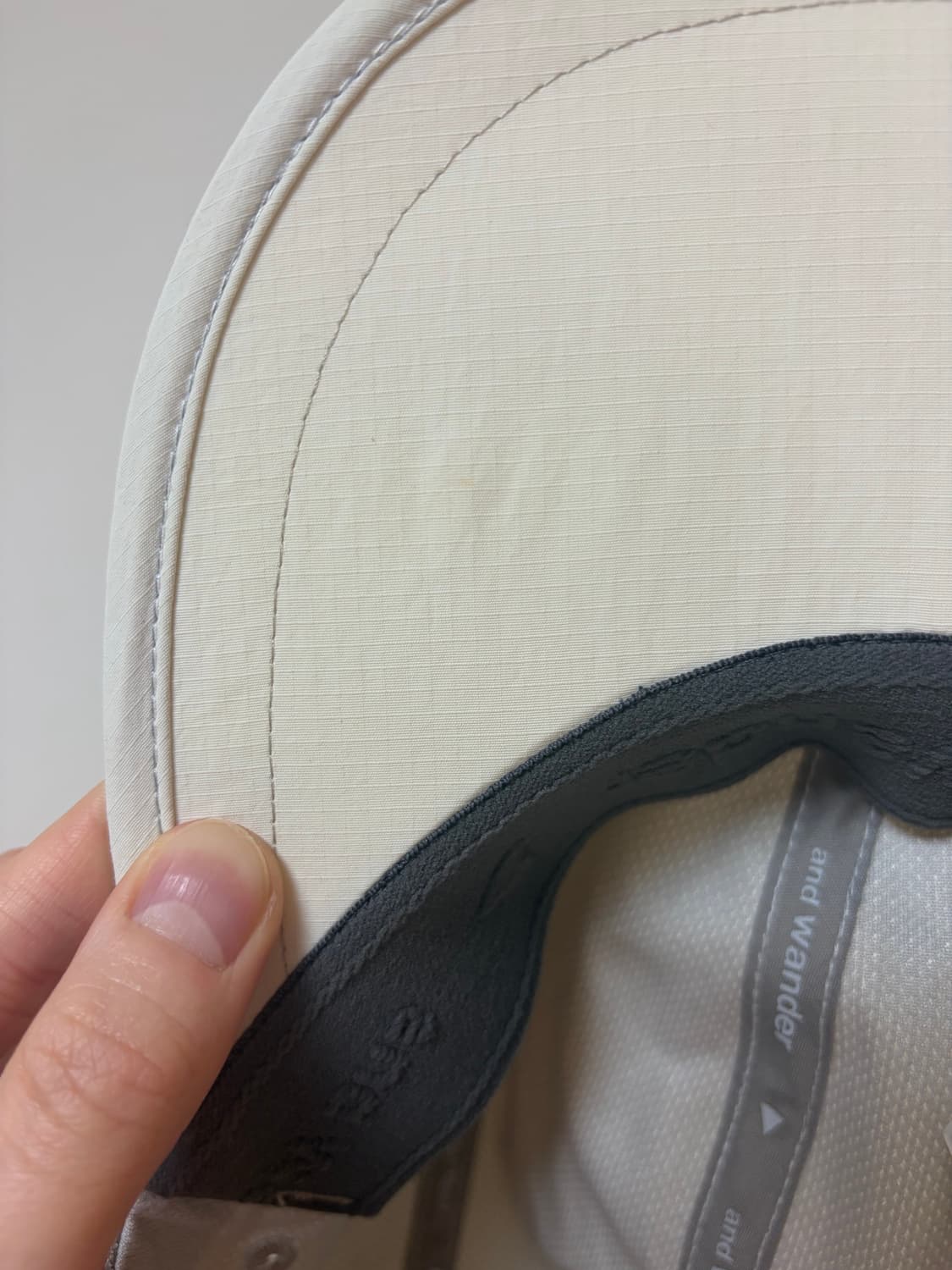 And Wander 앤드 원더 JQ 테이프캡 (오프화이트) 상품이미지4