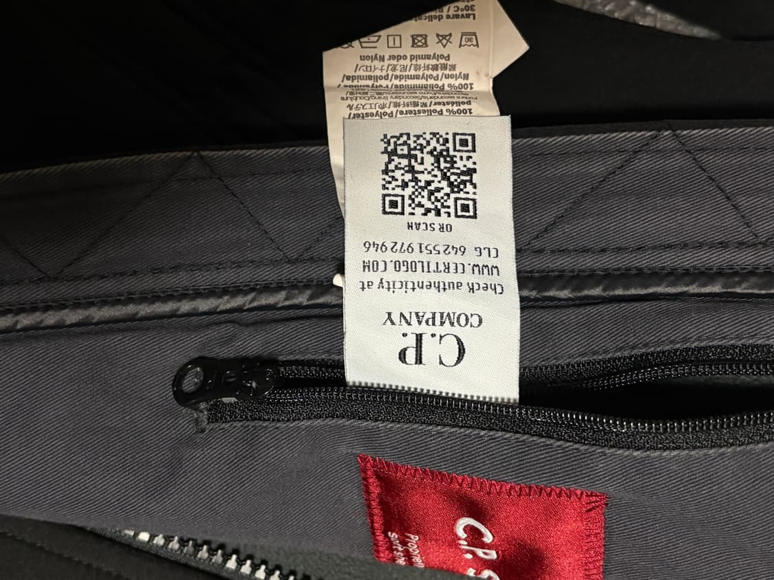 cp컴퍼니 cp쉘 후드집업 블랙 상품이미지4