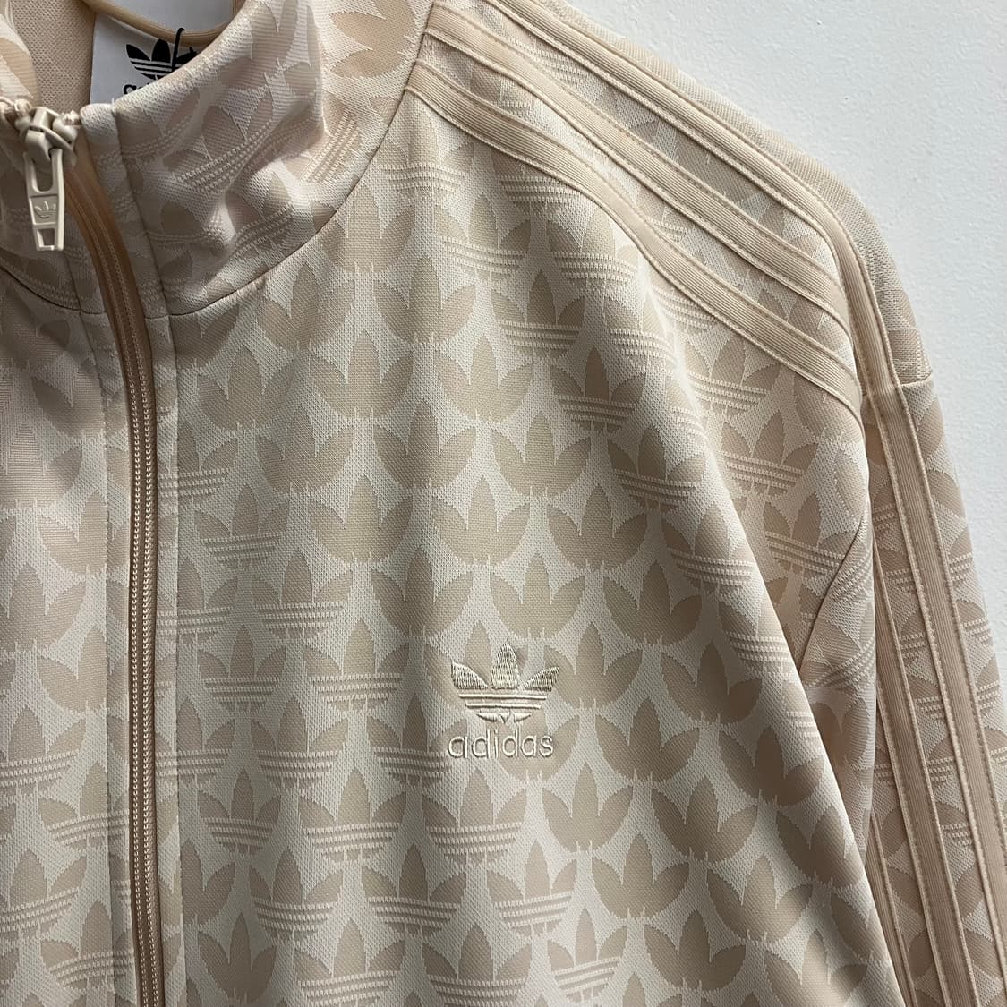 N33 아디다스 모노 트랙탑 져지 XL 상품이미지2