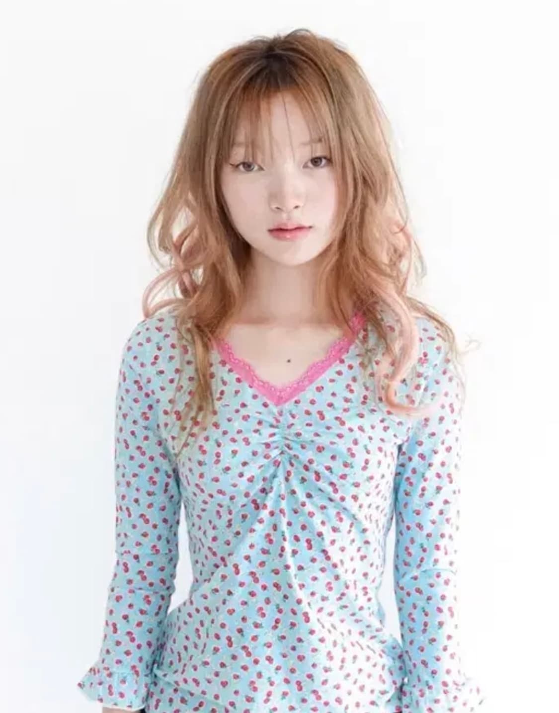 (새상품)샵페어리 스트로베리 민트색 티 팔아요 상품이미지1