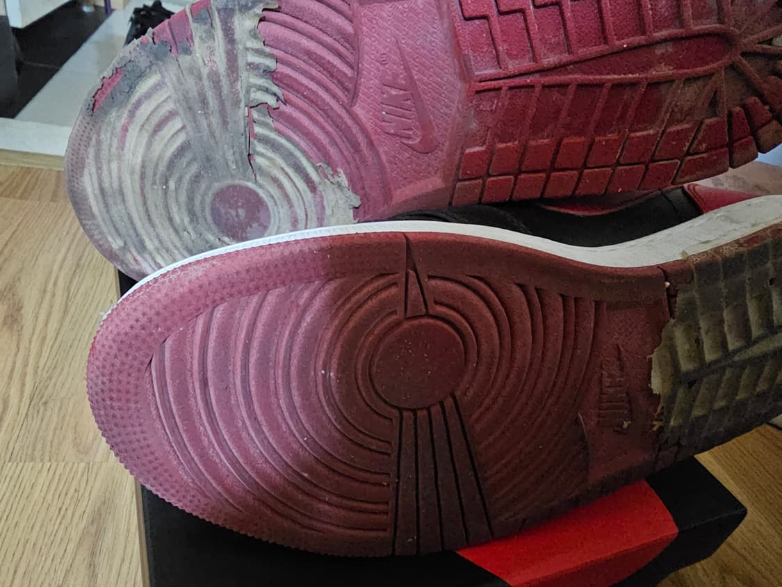 에어조던 1 미드 브레드 270 상품이미지8