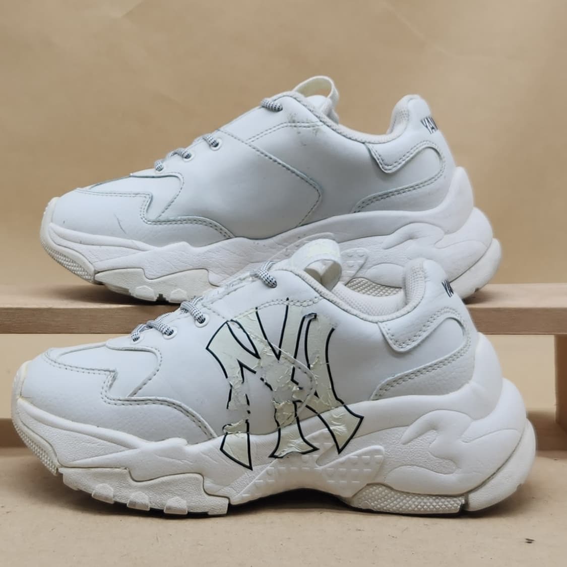 MLB 빅볼청키 뉴욕양키스 여성운동화235  상품이미지1