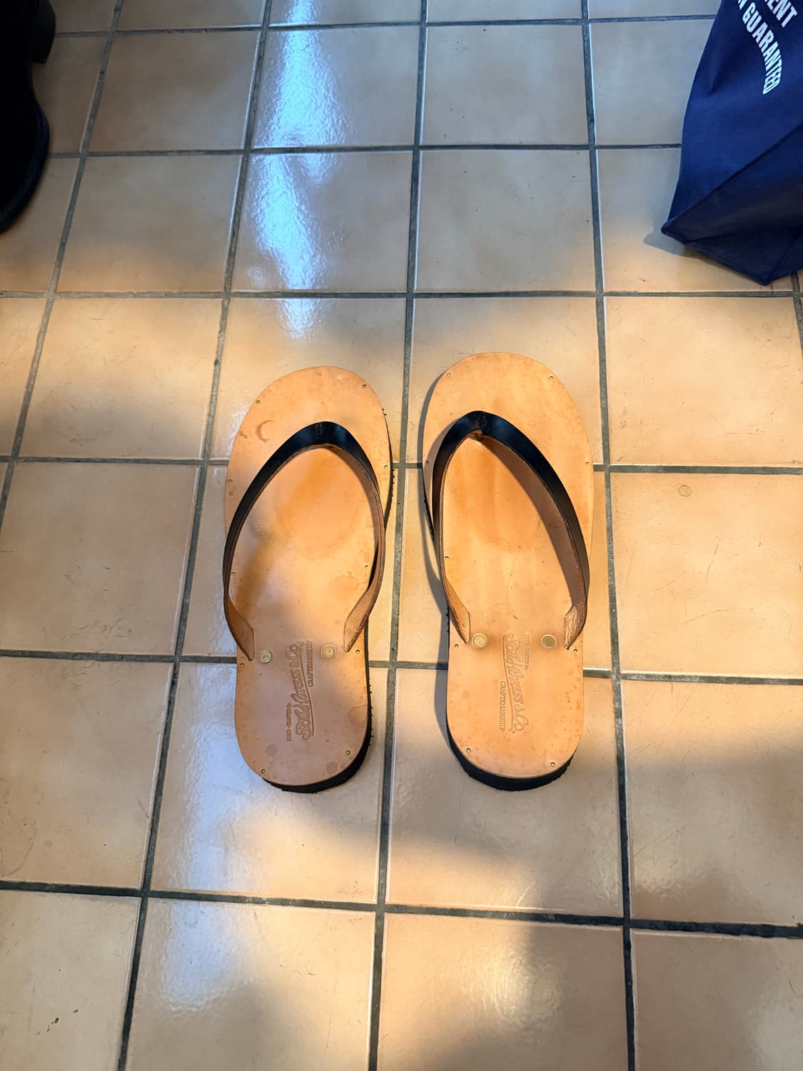 솔리드브라스앤코 가죽 쪼리 상품이미지1