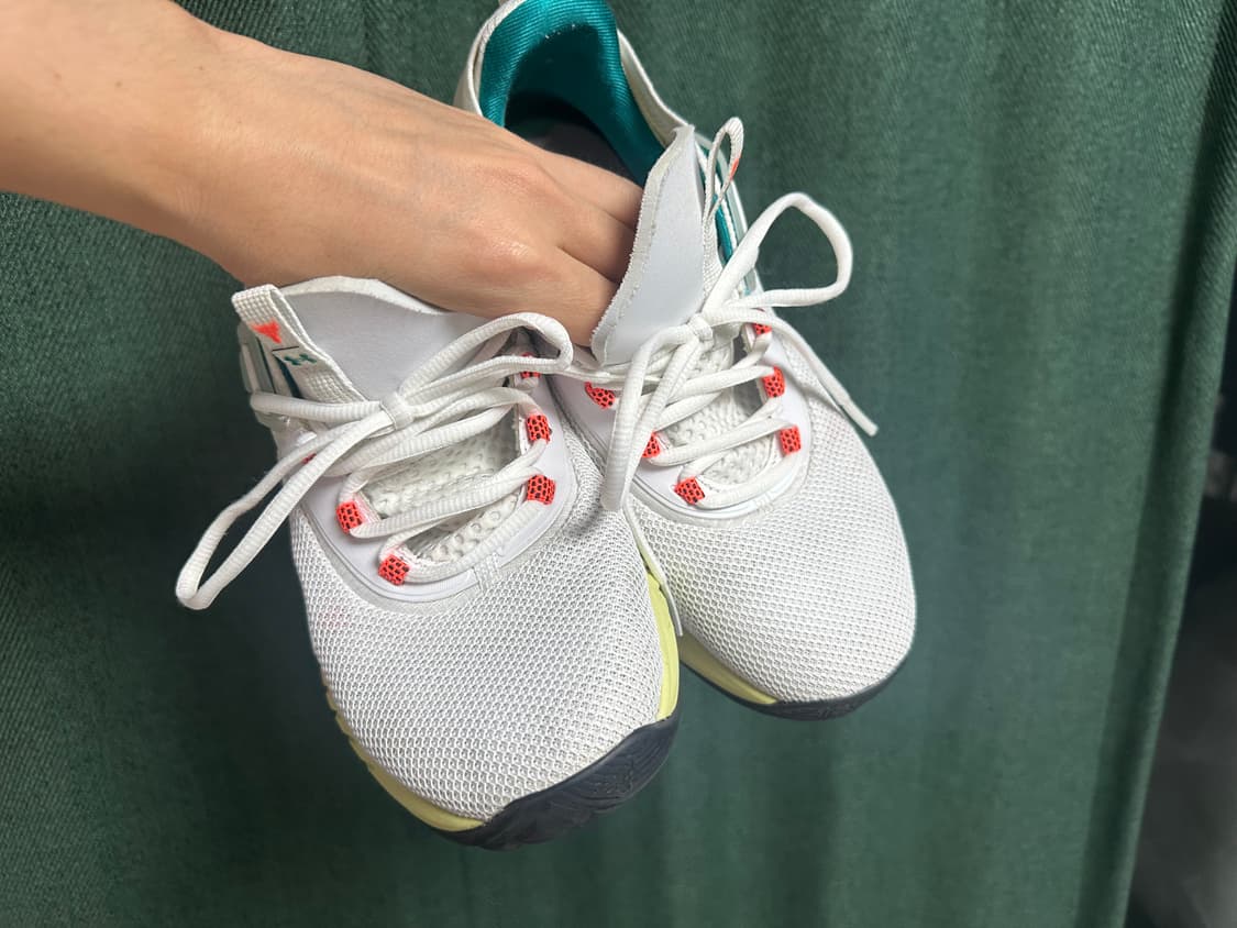 언더이머 운동화 270 상품이미지3