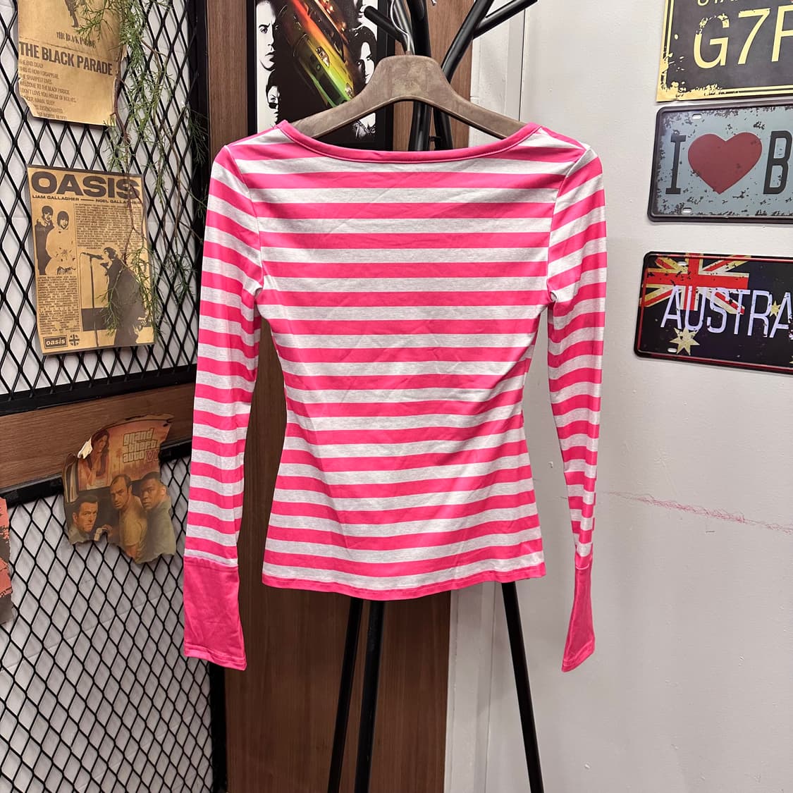 Pink Stripe Lettering T-Shirt 상품이미지2