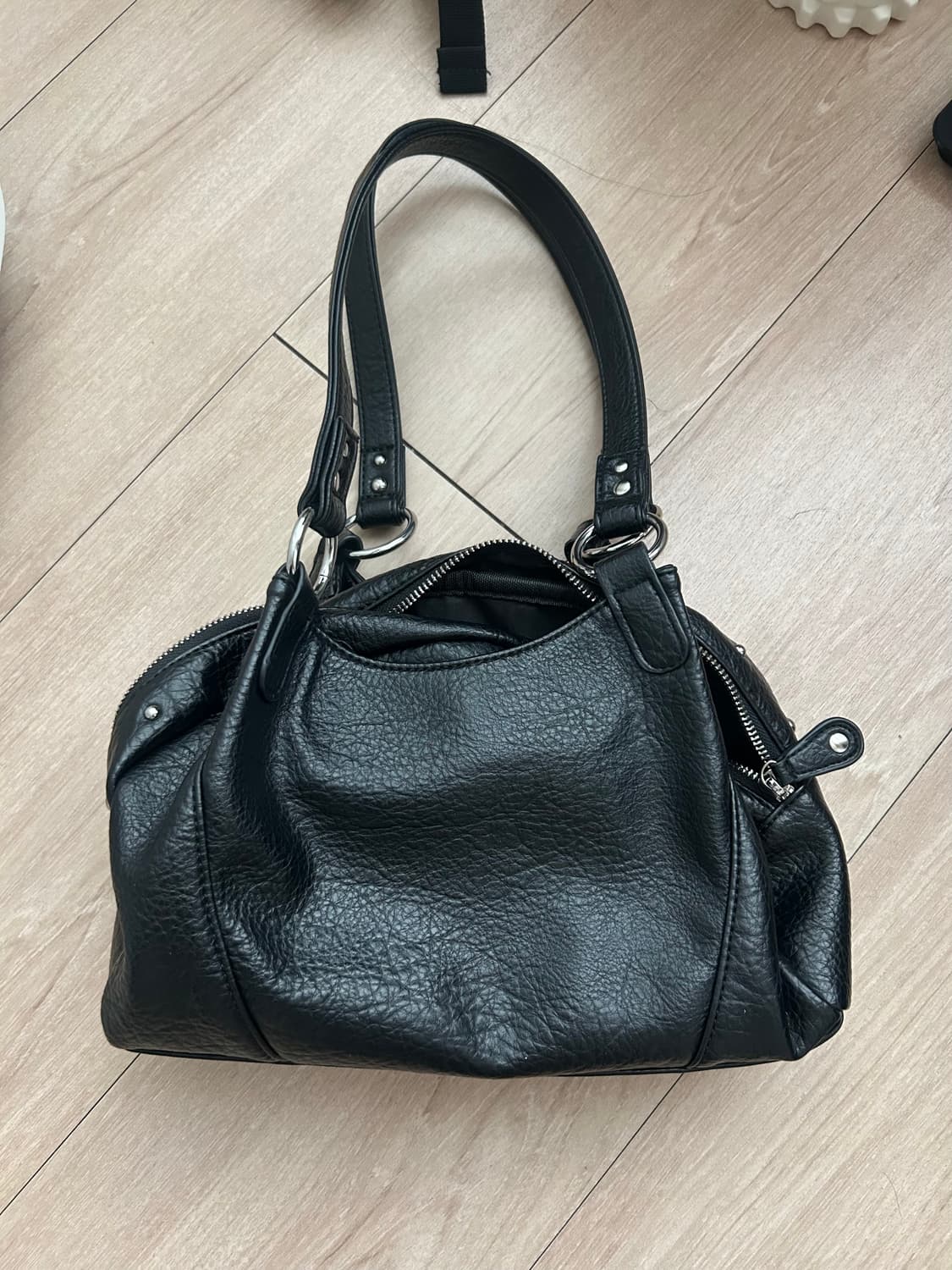 애즈온 보니타 미니백 블랙 상품이미지2