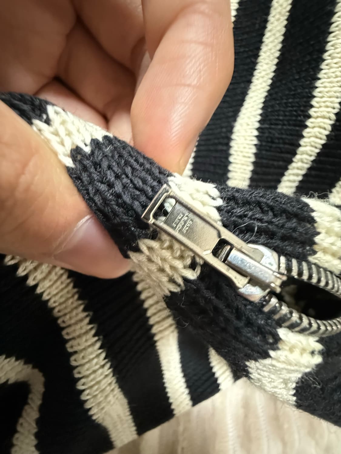 Saint Laurent 15fw 스트라이프 니트 상품이미지4