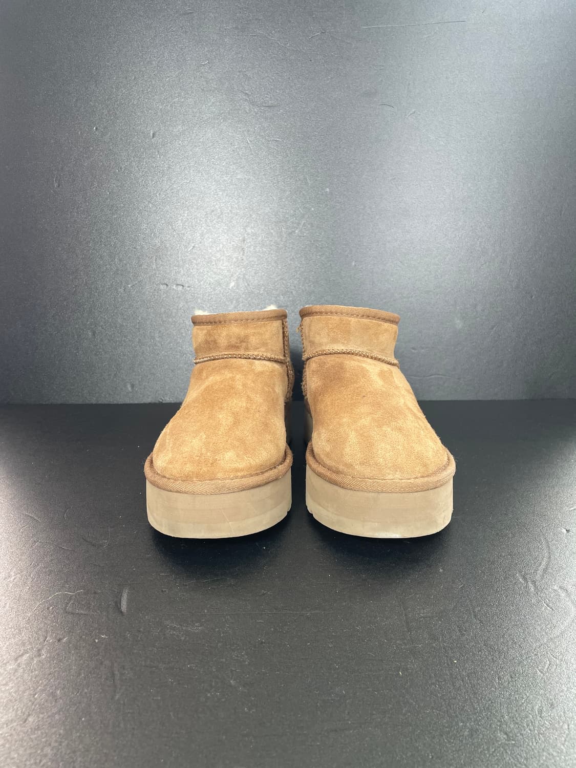 [245] 미국 어그 UGG 클래식 울트라 미니 플랫폼 상품이미지2
