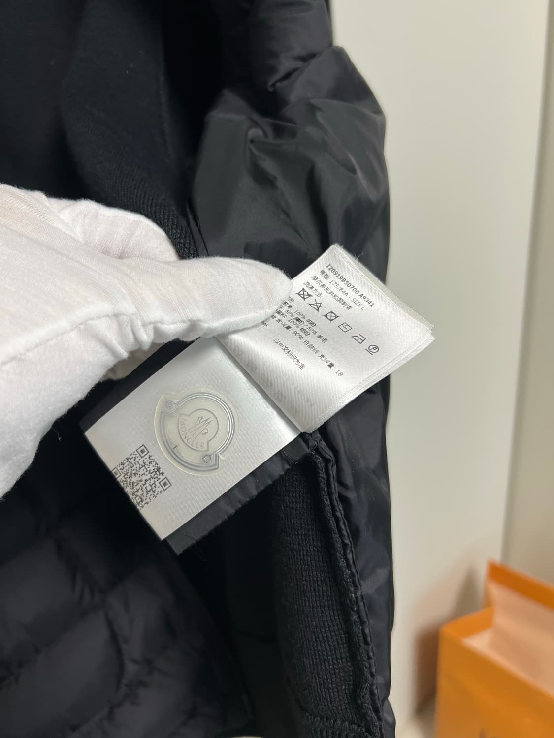 [L] 몽클레어 니트패딩 상품이미지6