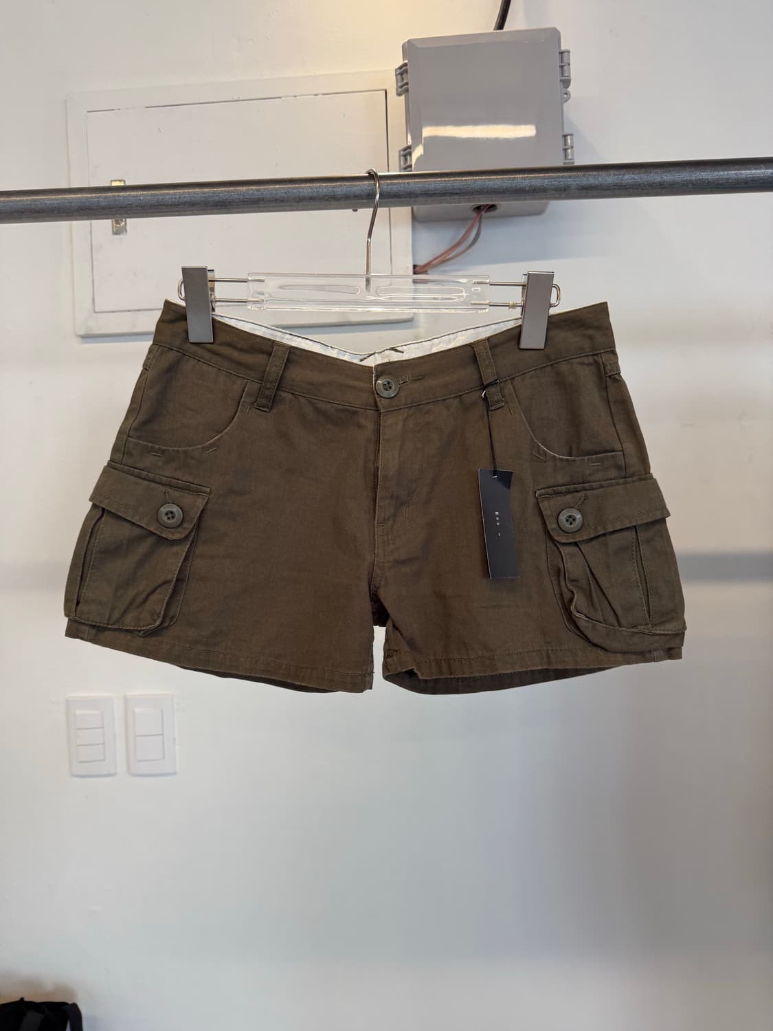Heather Khaki Pocketed Cargo Shorts 상품이미지1