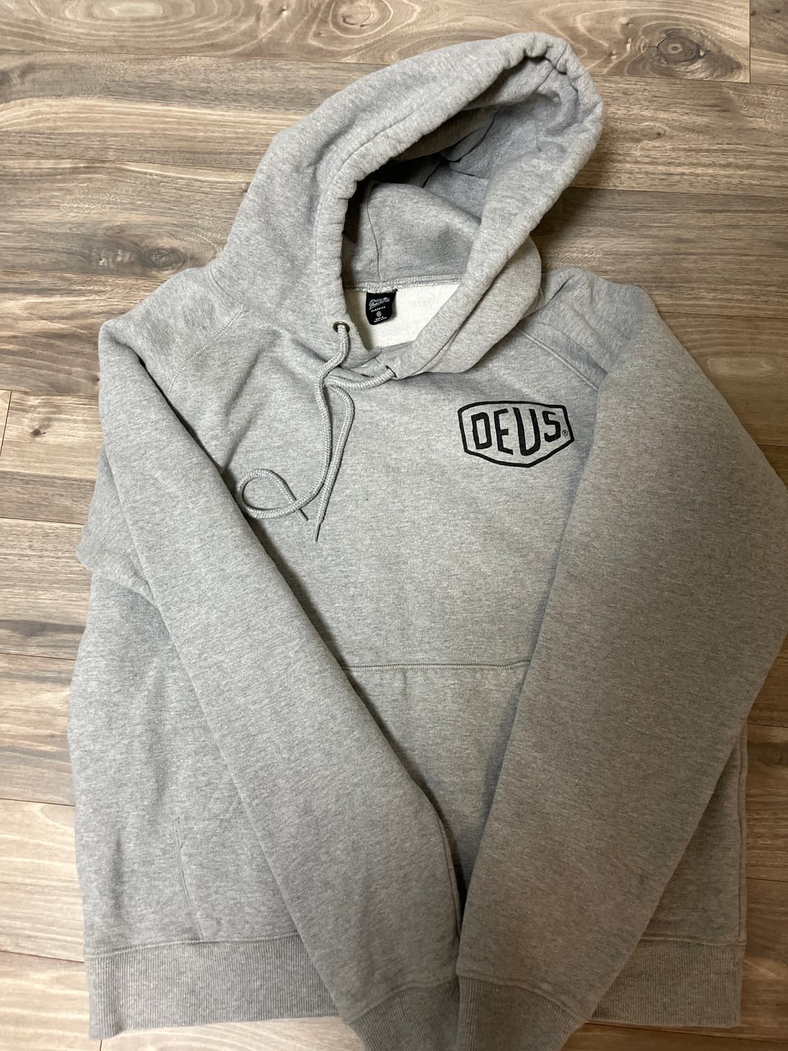 데우스 엑스 마키나 서울 후드티 상품이미지1