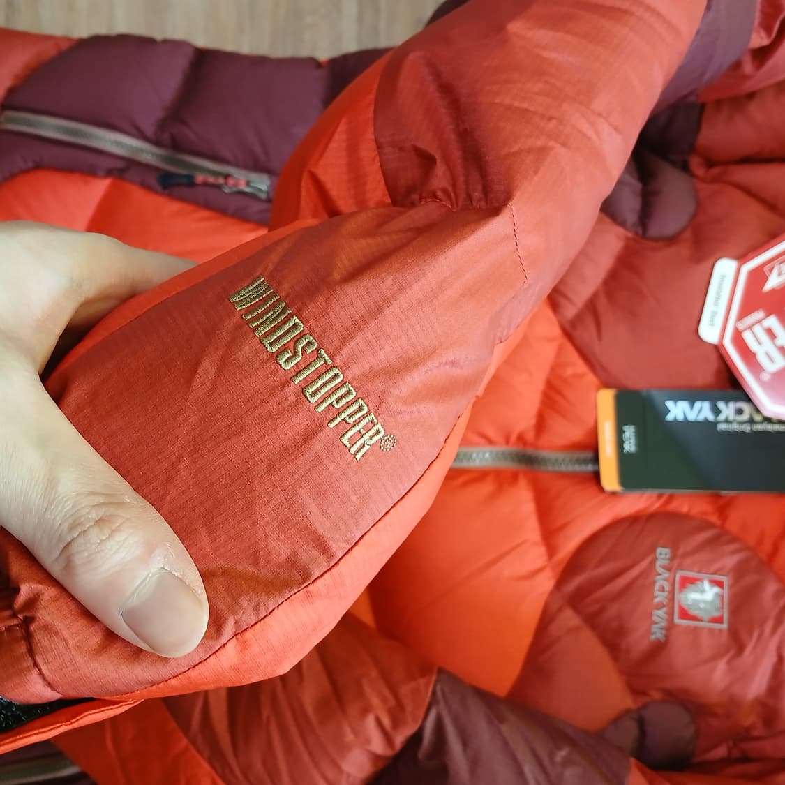 택붙은 미사용 블랙야크 여성 구스다운 패딩 점퍼 자켓 상품이미지5