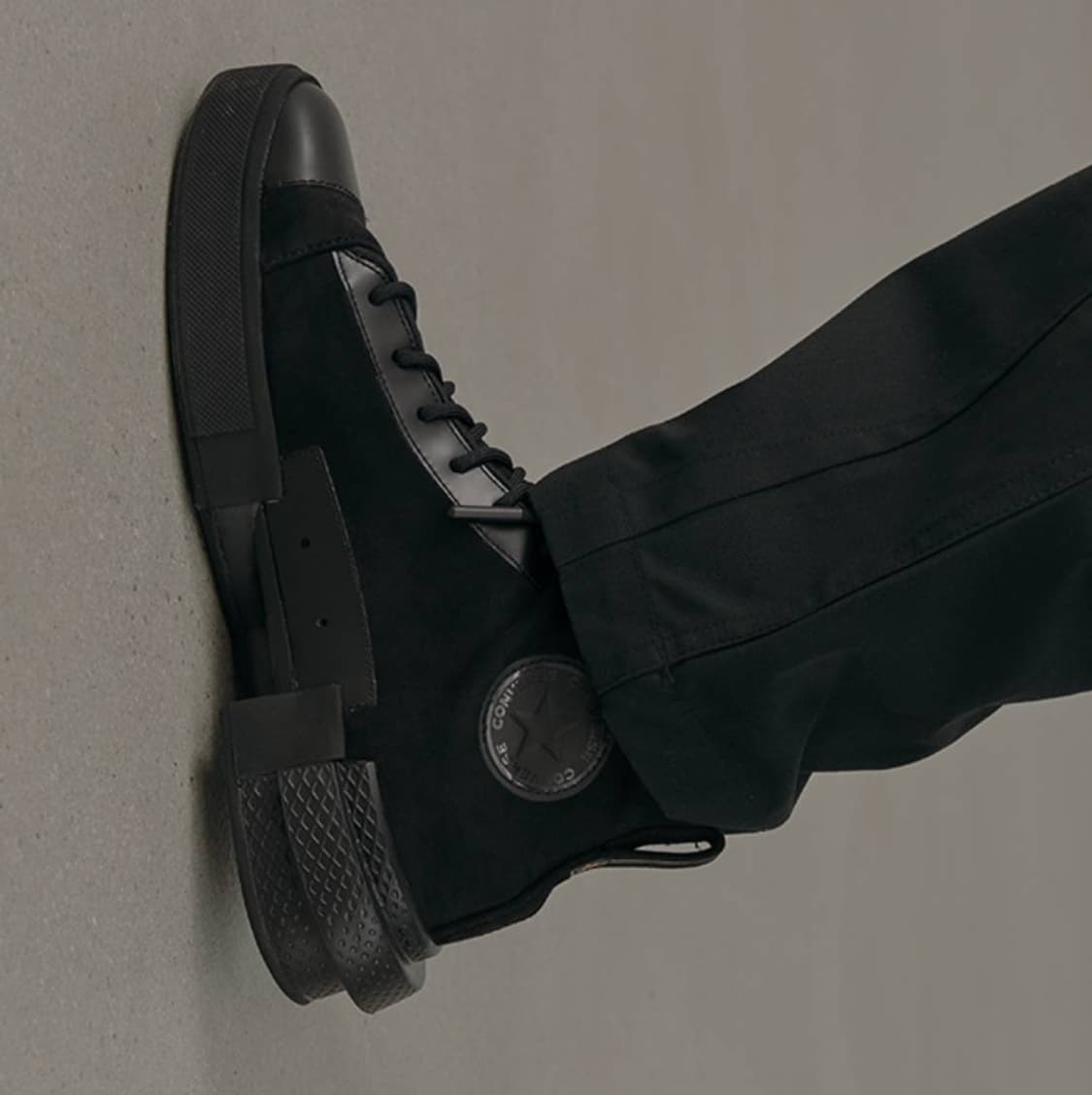 (거의새거)컨버스(Converse)

디스럽트 CX 블랙
250size 상품이미지9