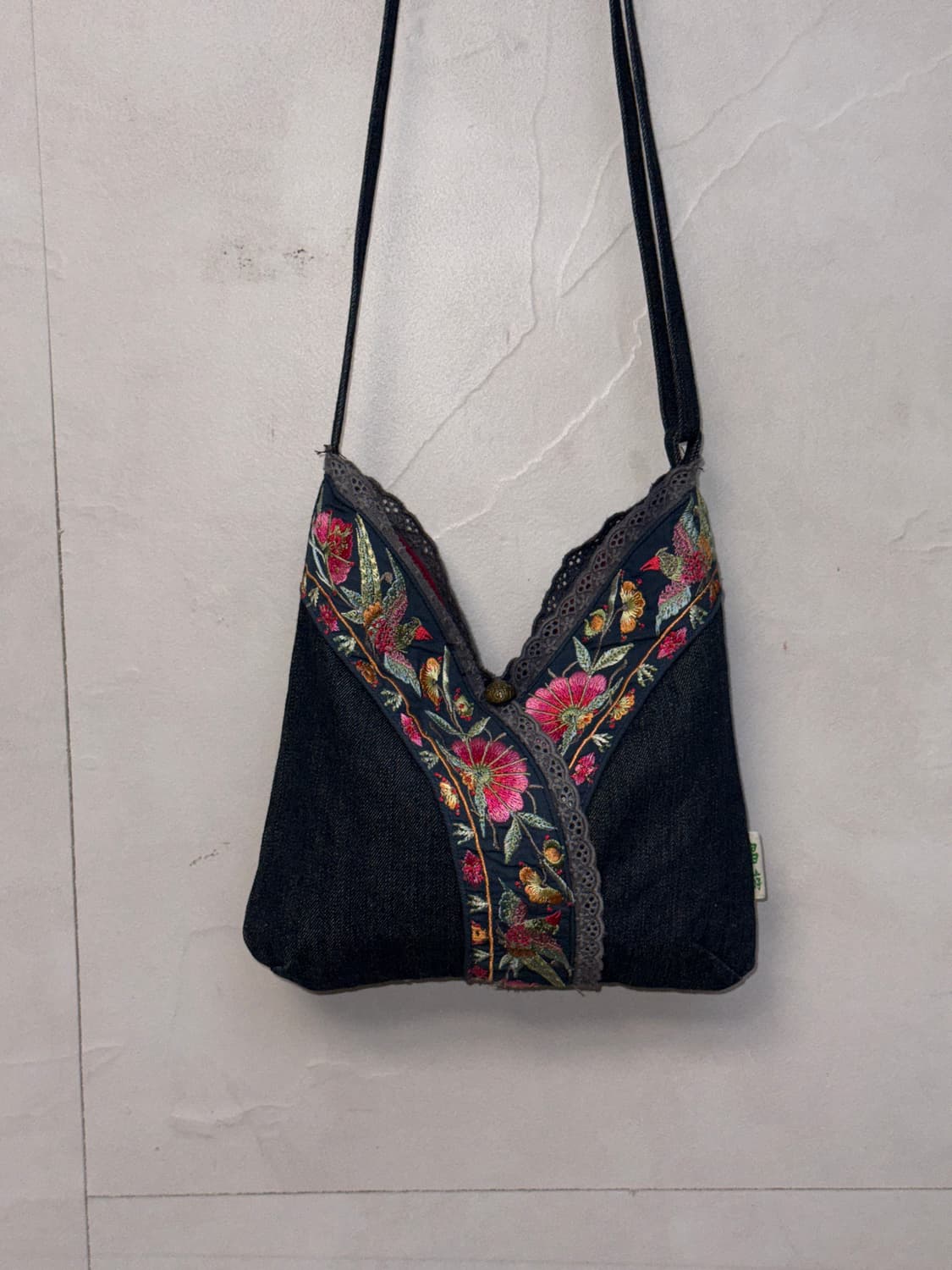 Denim oriental flower embroidered bag 상품이미지2