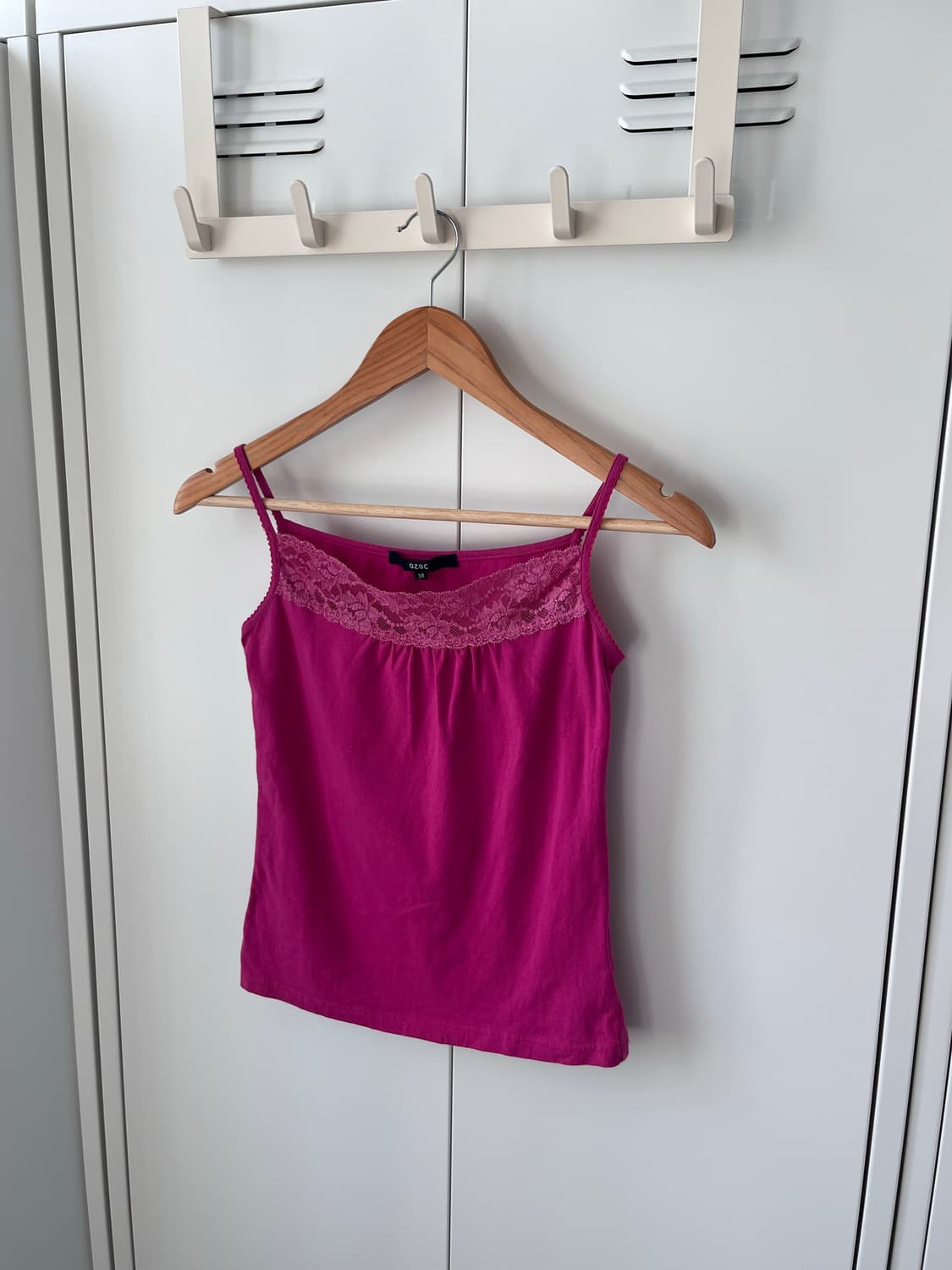 Ozoc 하구미 핫핑크 레이스 슬리브리스 상품이미지1