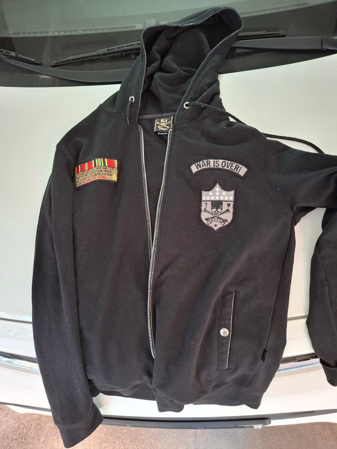 로엔 골드라벨 nowar 스컬 후드집업 파카 상품이미지1