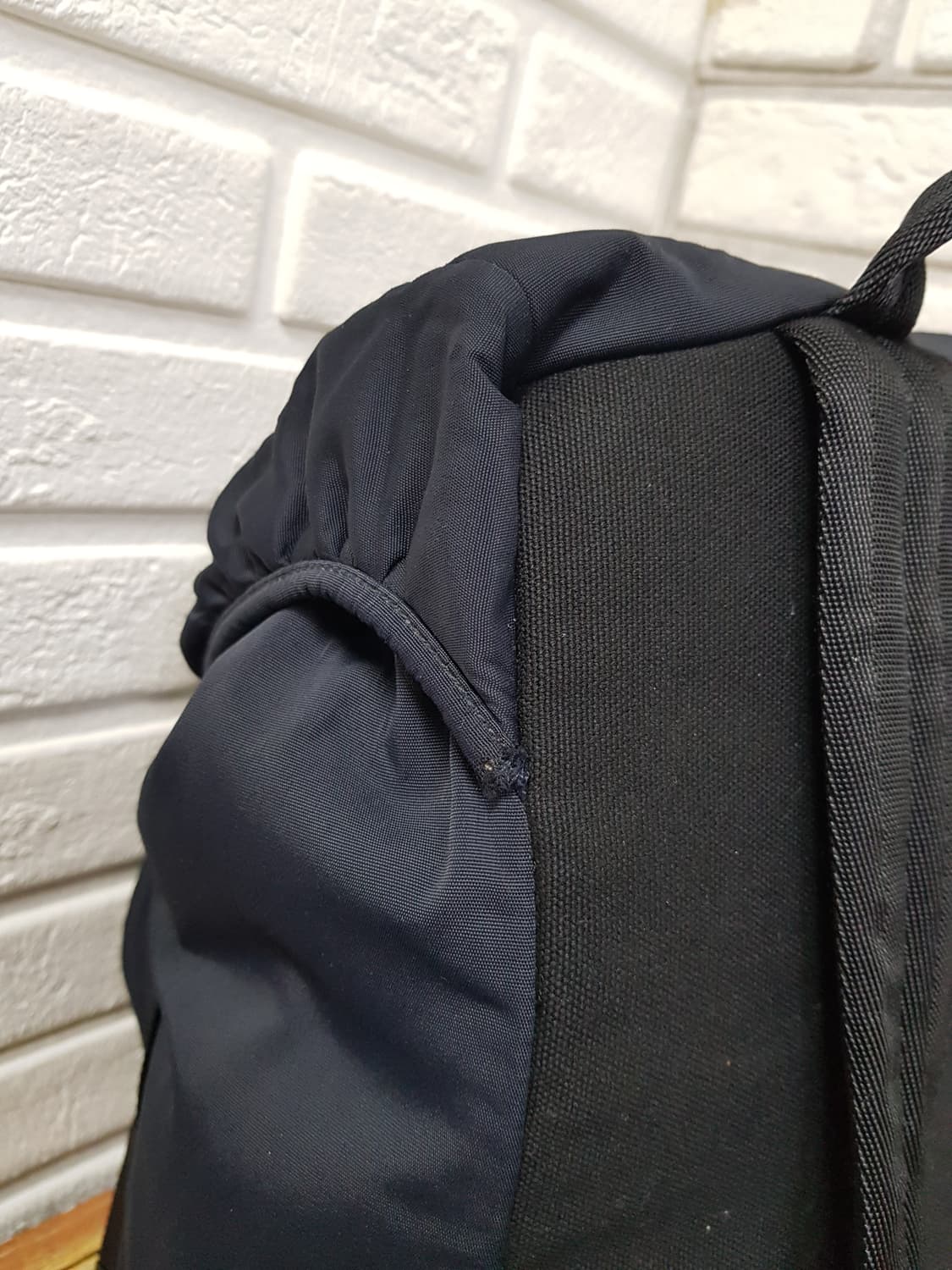 [정품] 프라다 테수토 패브릭 남성백팩 네이비 상품이미지8