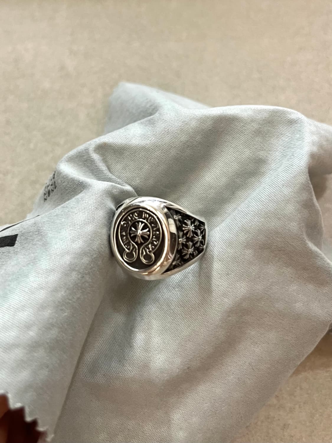 크롬하츠 챔피온 홀스슈링 18호(us8.5) 상품이미지4