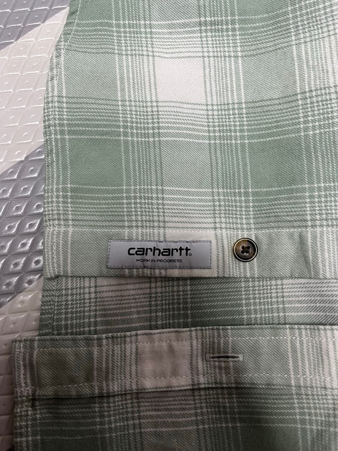 칼하트WIP 디버 셔츠 상품이미지5