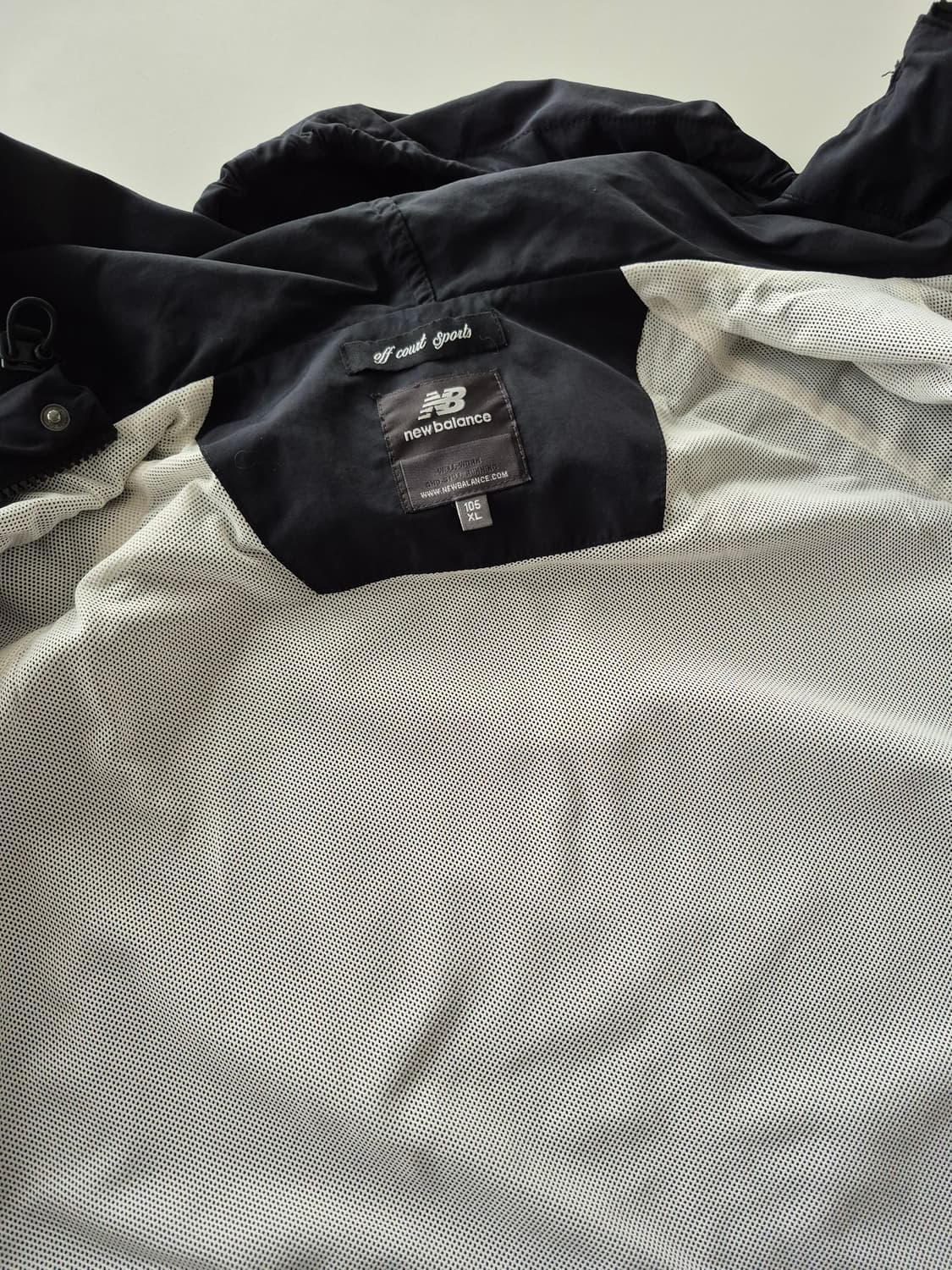 뉴발란스  간절기 웜업 후드자켓 상품이미지9