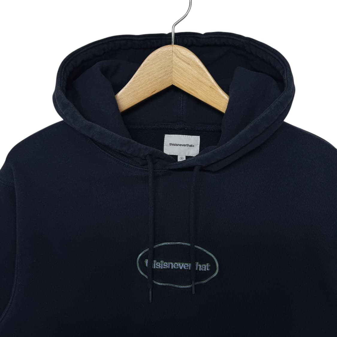 디스이즈네버댓 인터네셔널 자수로고 후드티  상품이미지2