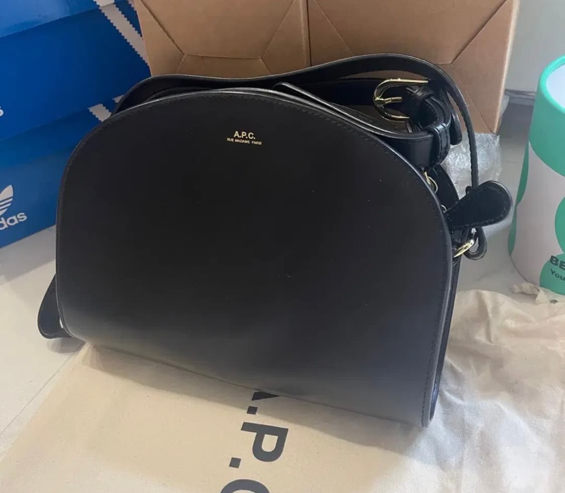아페쎄 A.P.C 하트문백 상품이미지2