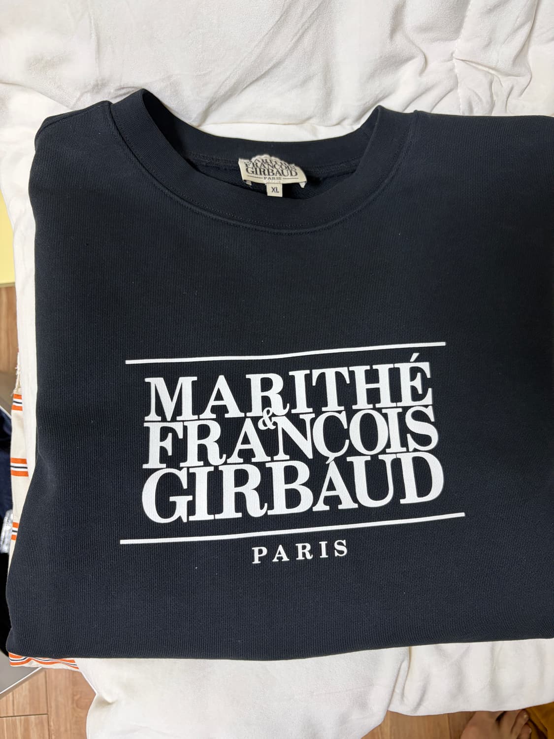 마리떼프랑소와저버블랙 맨투맨 XL 상품이미지1