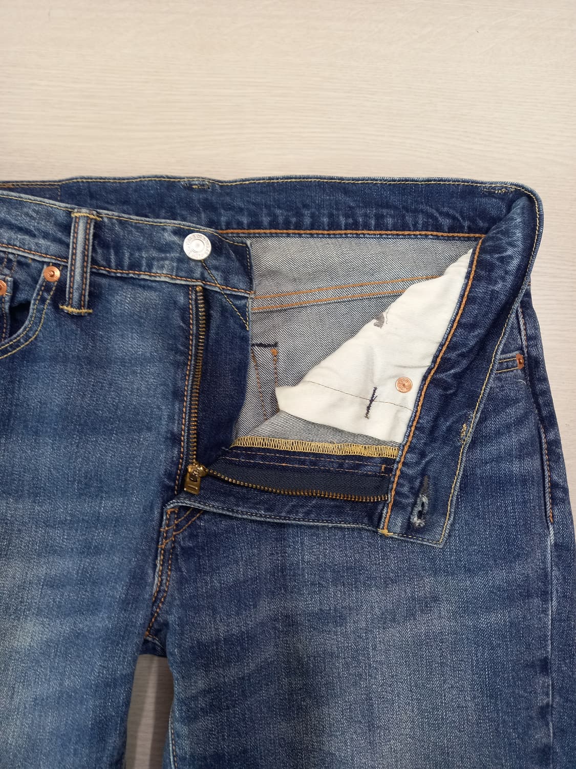 32 리바이스511 약골반 워싱 스판 슬림일자진 32-318 상품이미지7