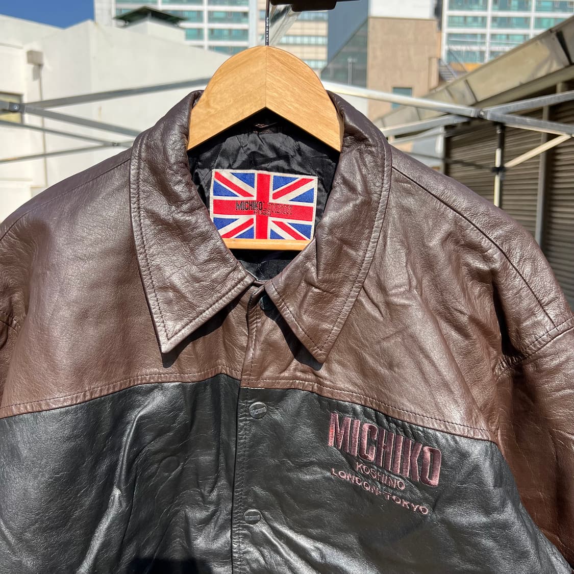 90‘s 미치코 코시노 런던 레더 바시티 자켓 상품이미지3