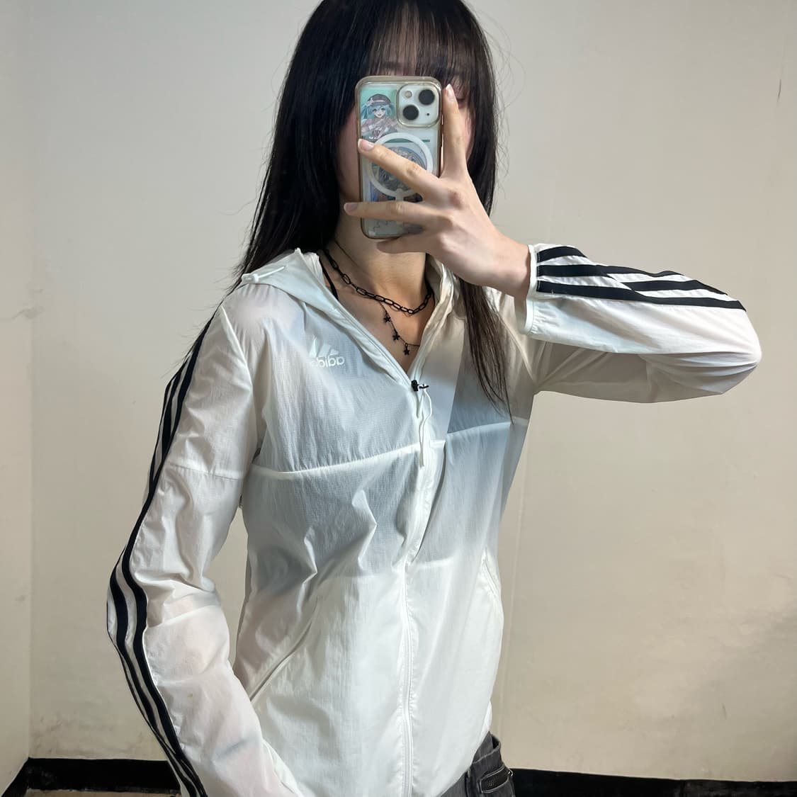 Adidas white running windbreaker 상품이미지2