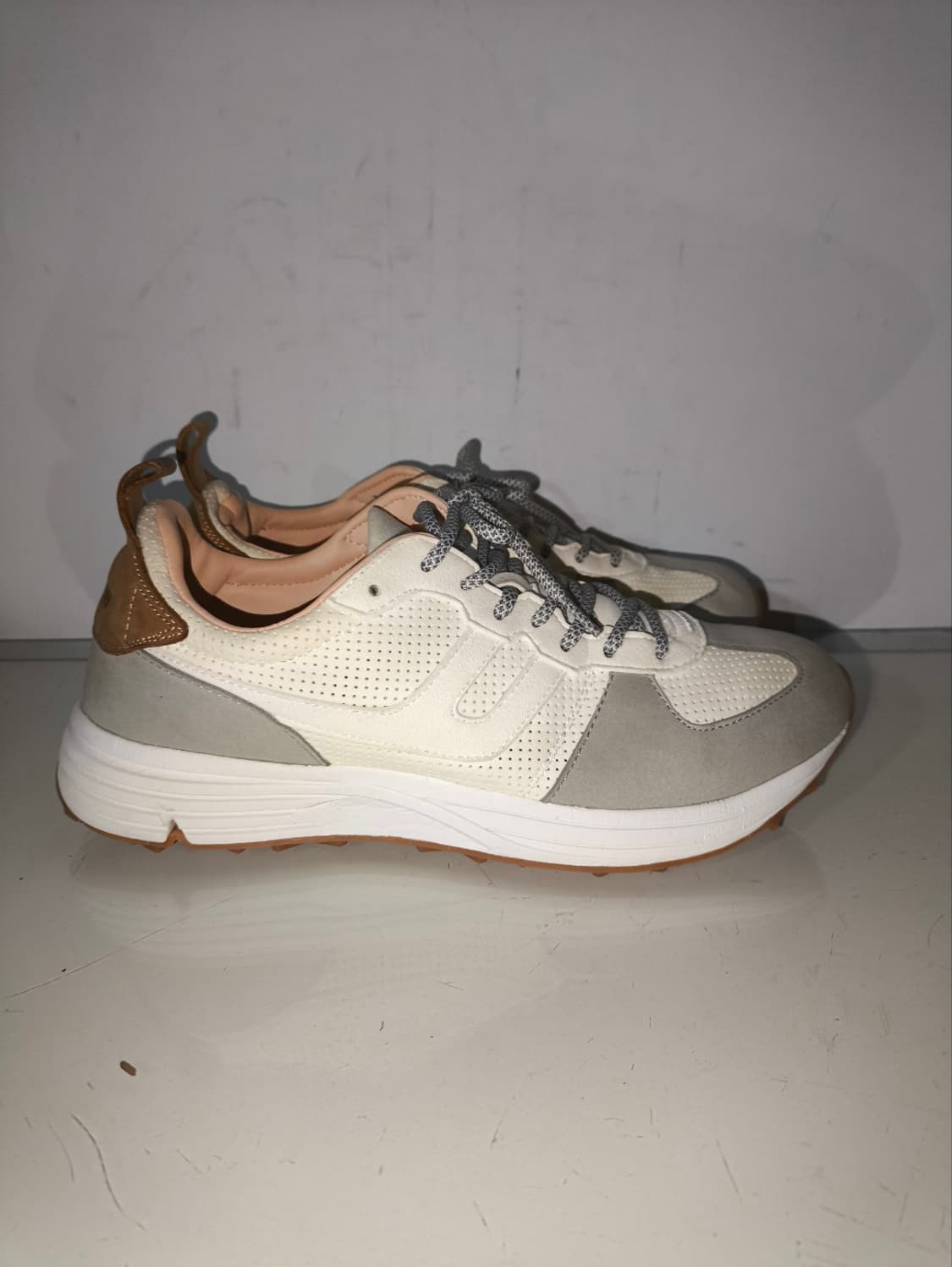 260mm 로우로우 x 프로스펙스 비브람 로컬트립 운동화 상품이미지1