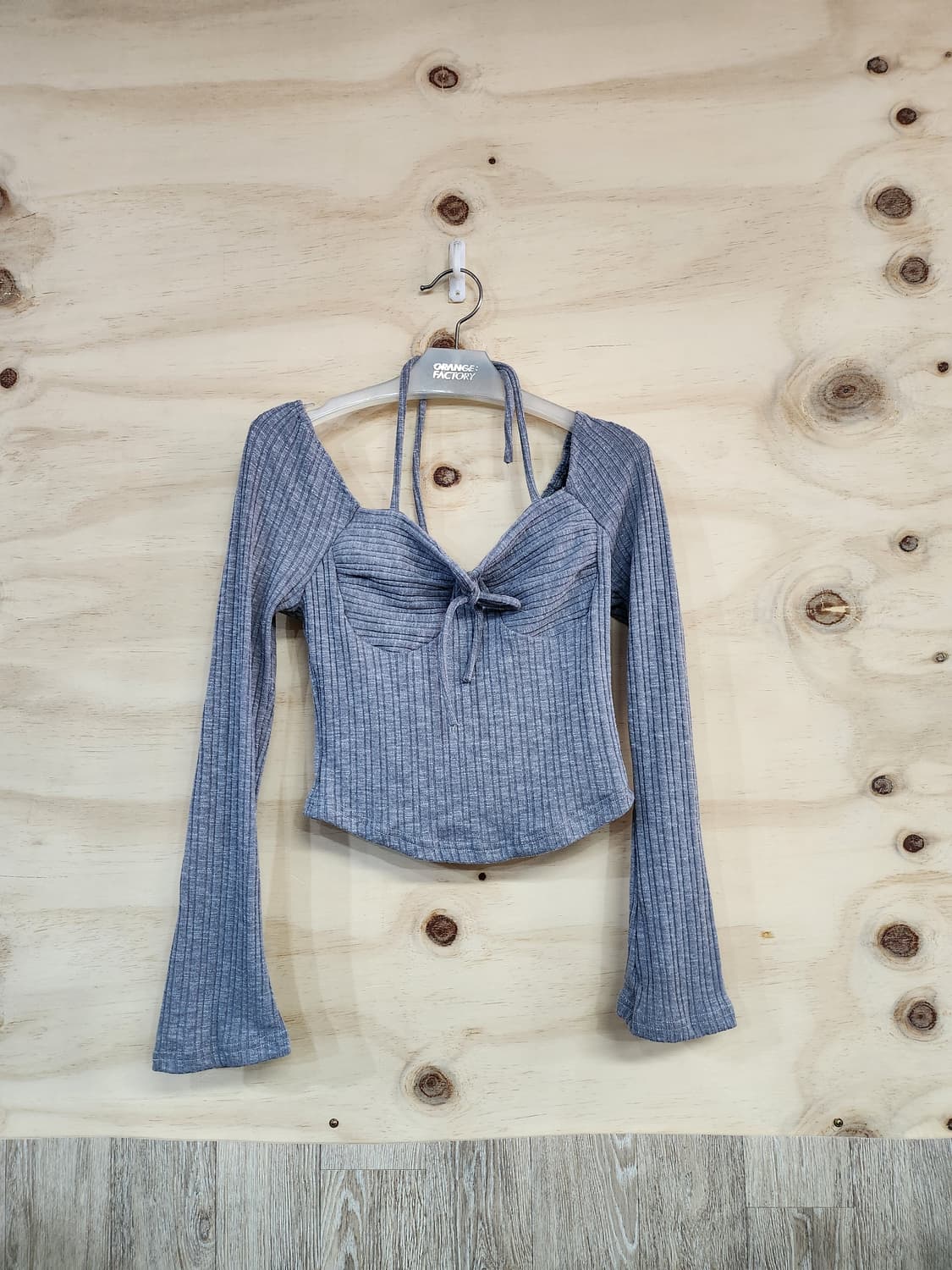 231) 긴팔 니트 크롭티 상품이미지1