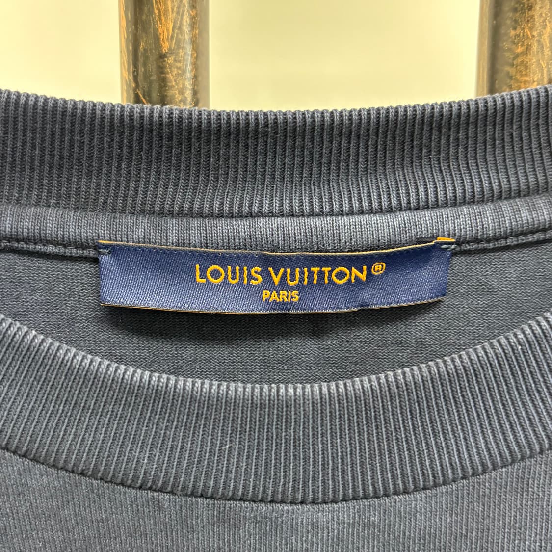 [L]루이비통 인사이드아웃 반팔티 상품이미지2