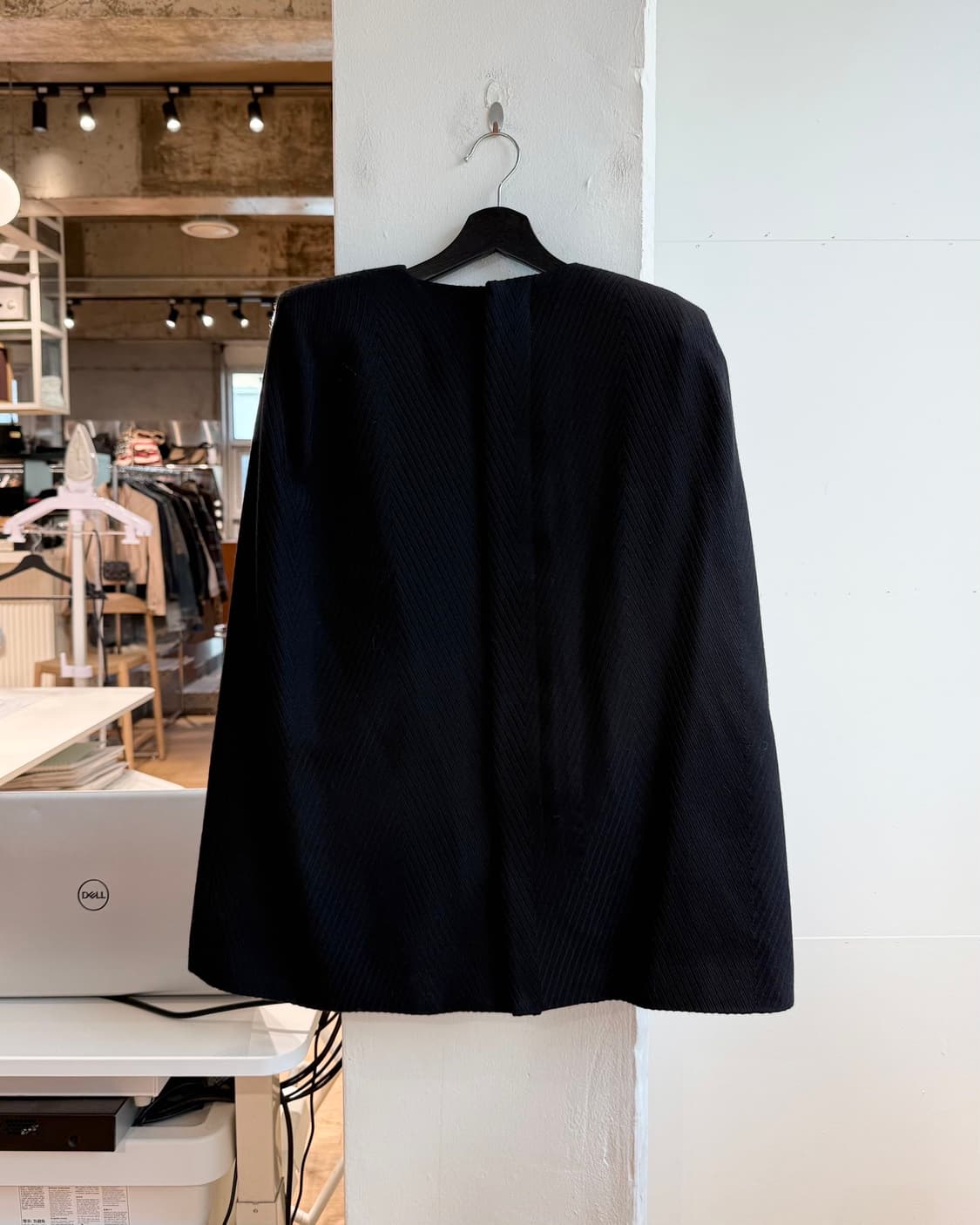 메종 마르지엘라 블랭크라벨 블랙 케이프 자켓 상품이미지7