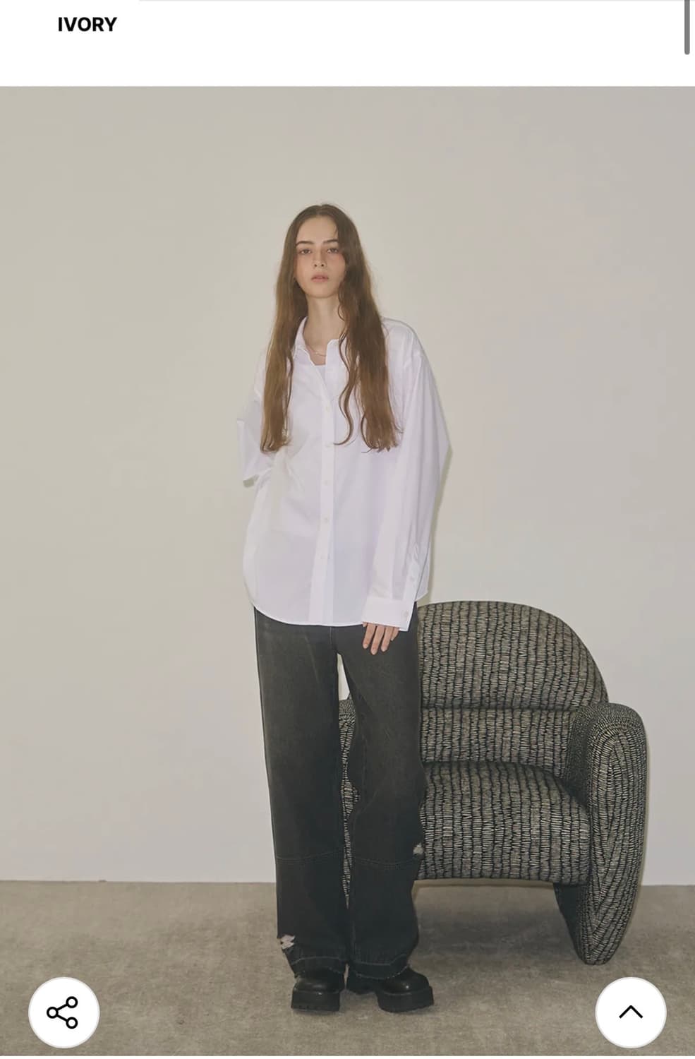 (새상품)(S) 레더리 링클 프리 에센셜 셔츠 [IVORY] 판매 상품이미지4