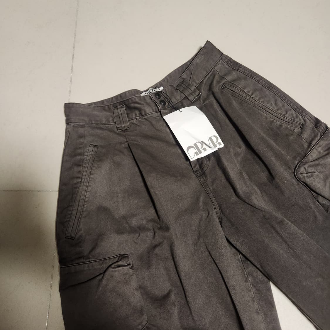 (새상품)Grove 프랭크 카고 와이드팬츠 상품이미지4