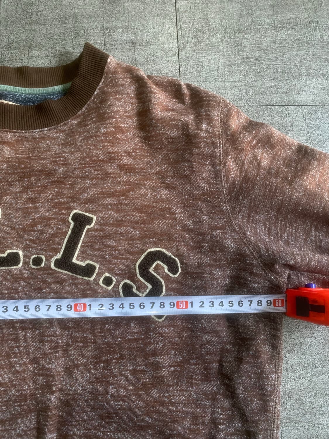 일본빈티지 Ills 올드스쿨아메카지 혁오풍 스웻셔츠맨투맨 브라운 상품이미지2