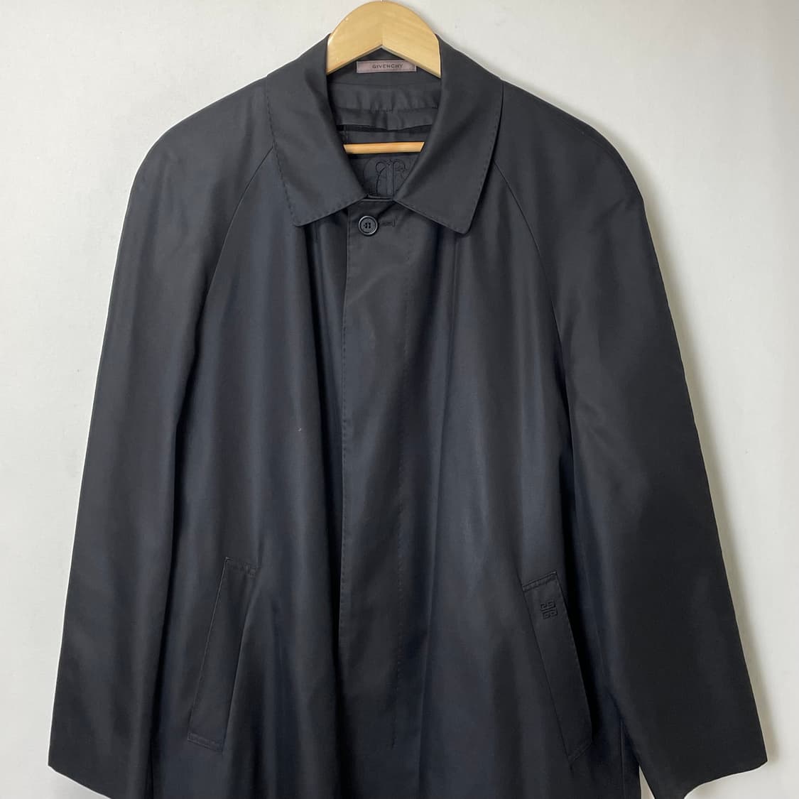 지방시 블랙 코트 57 상품이미지2