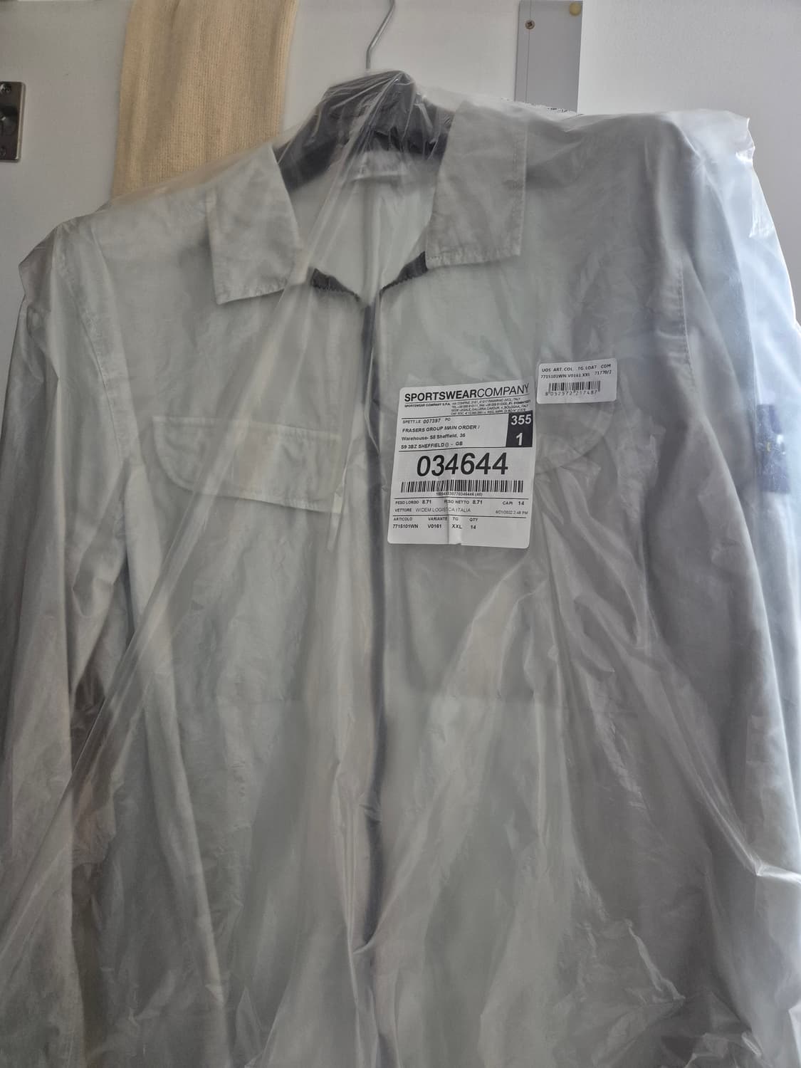 스톤아일랜드 오버셔츠22fw 팝니다 새상품 상품이미지1